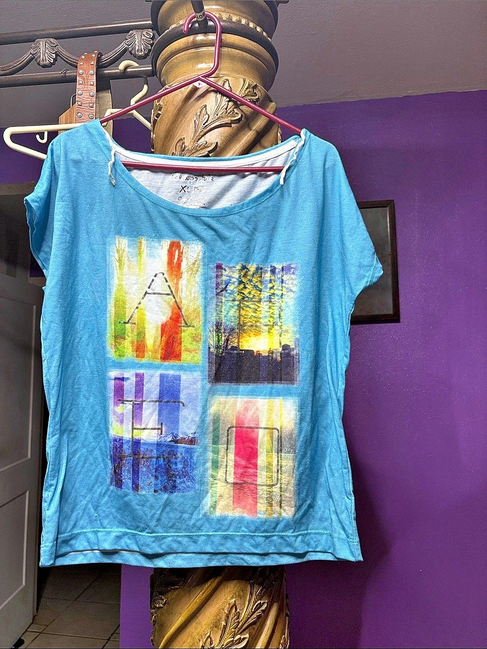 Aeropostale Abstract Graphic Tee in Blue Size XL
